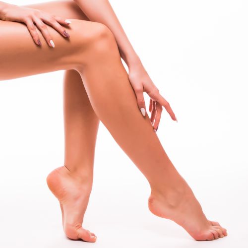 Masaje piernas cansadas